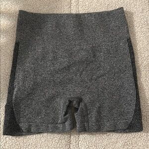 BOOTY SCRUNCH BODY SHAPING TUMMY CONTROL WORKOUT SHORTS
